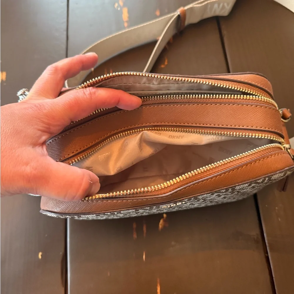 DKNY Brown and Cream Crossbody Bag - Picture 8 of 8